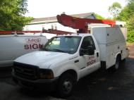 2000 Diesel 35' Bucket